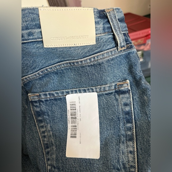 NWT Citizens of Humanity Ayla Shorts Bermuda length Babylonia size 28 raw hem - Picture 7 of 9